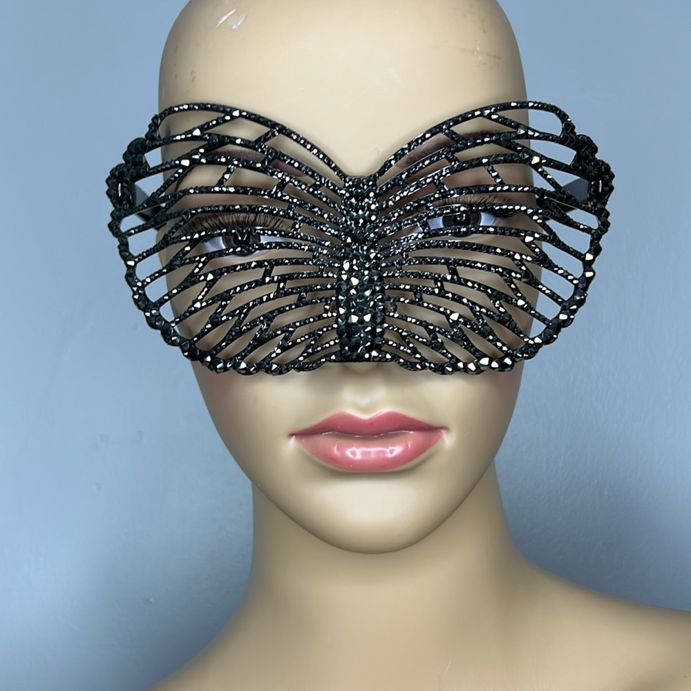 Swarovski Crystal Masquerade Mask - Jimmy Crystal New York